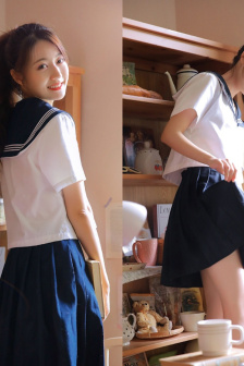 女上男下啪啪激烈高潮动态图
